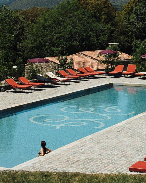 Piscine extérieure chauffée