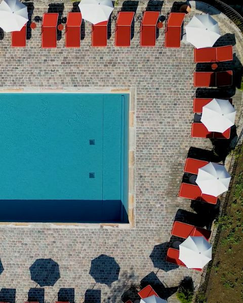 Piscine extérieure chauffée